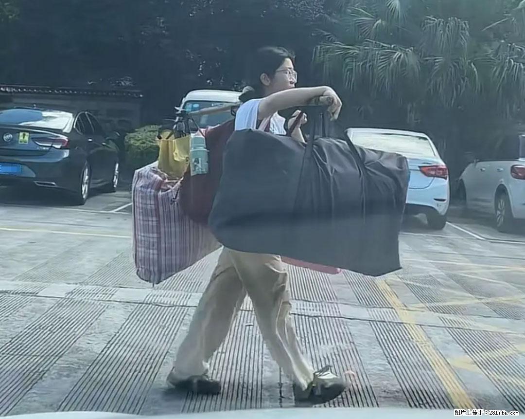 全网追的“扁担女孩”，找了一份暑假工，时薪12元 - 濮阳生活资讯 - 濮阳28生活网 puyang.28life.com